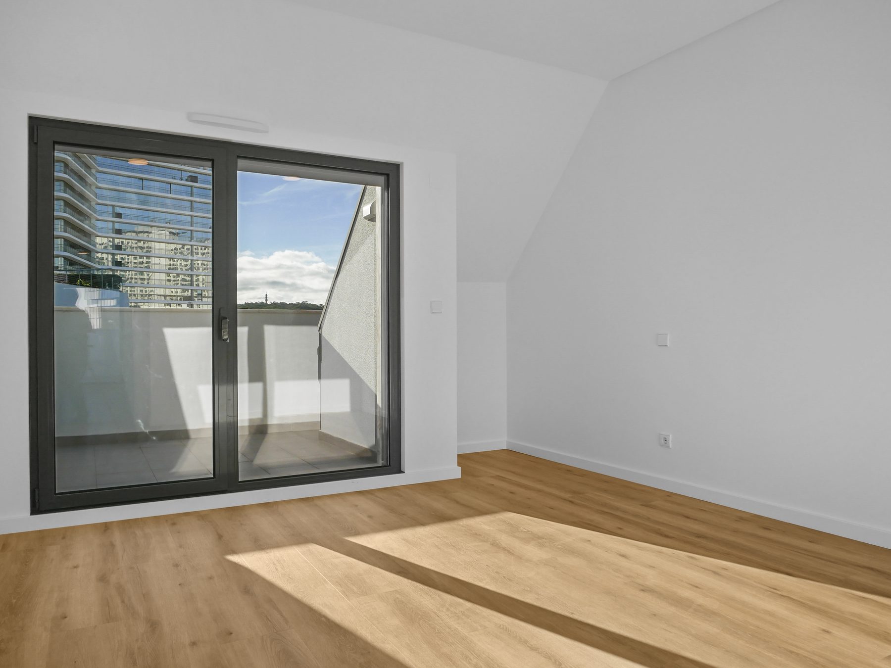 Quarto (2) — Cobertura, T3 Cobertura, Campolide INN